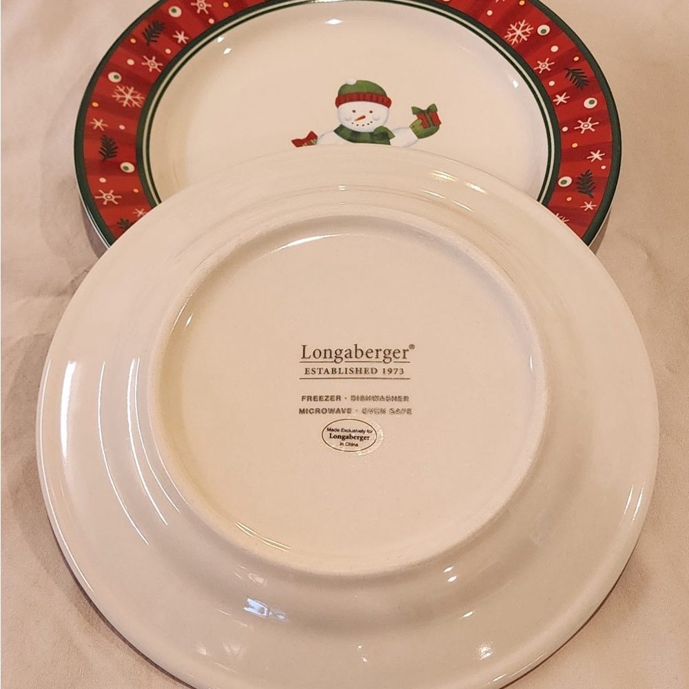 Longaberger Red and Green Holiday Snack Plates and Coffee Mugs Set - Picture 2 of 7